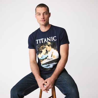 Joe Fresh T-shirt Titanic pour adultes 1 ea, 25,00 $/1ch