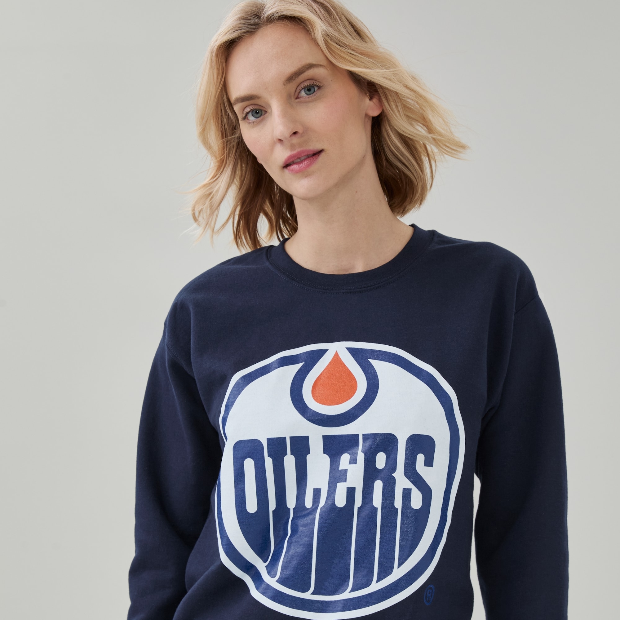 Adult NHL Edmonton Oilers Sweatshirt