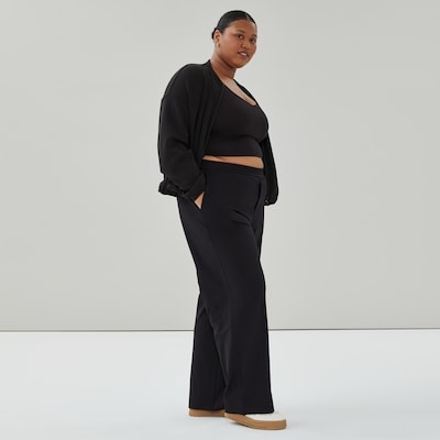 Women+ On-the-Go Wide Leg Pant - Black