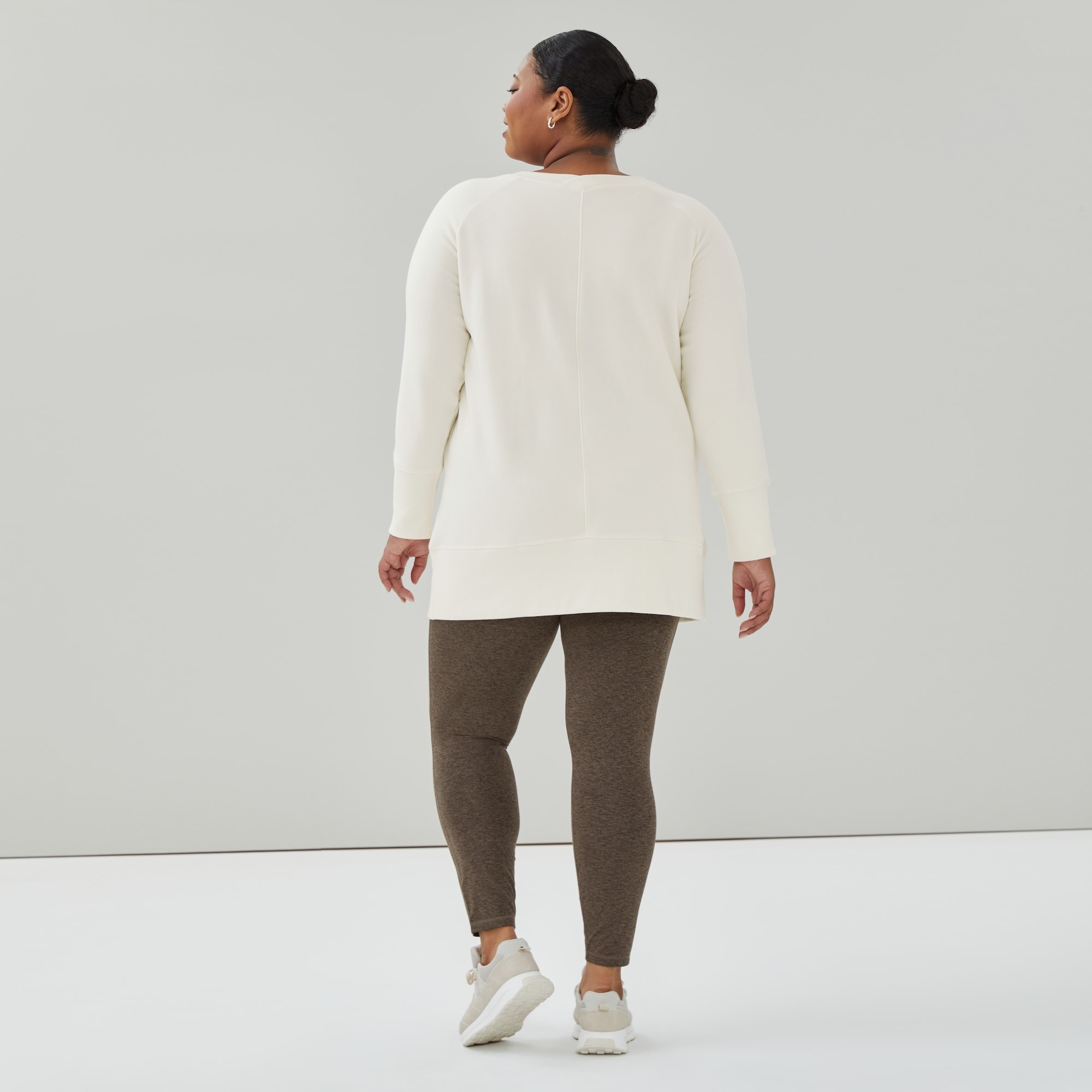 Women+ Active Fleece V-Neck Sweatshirt