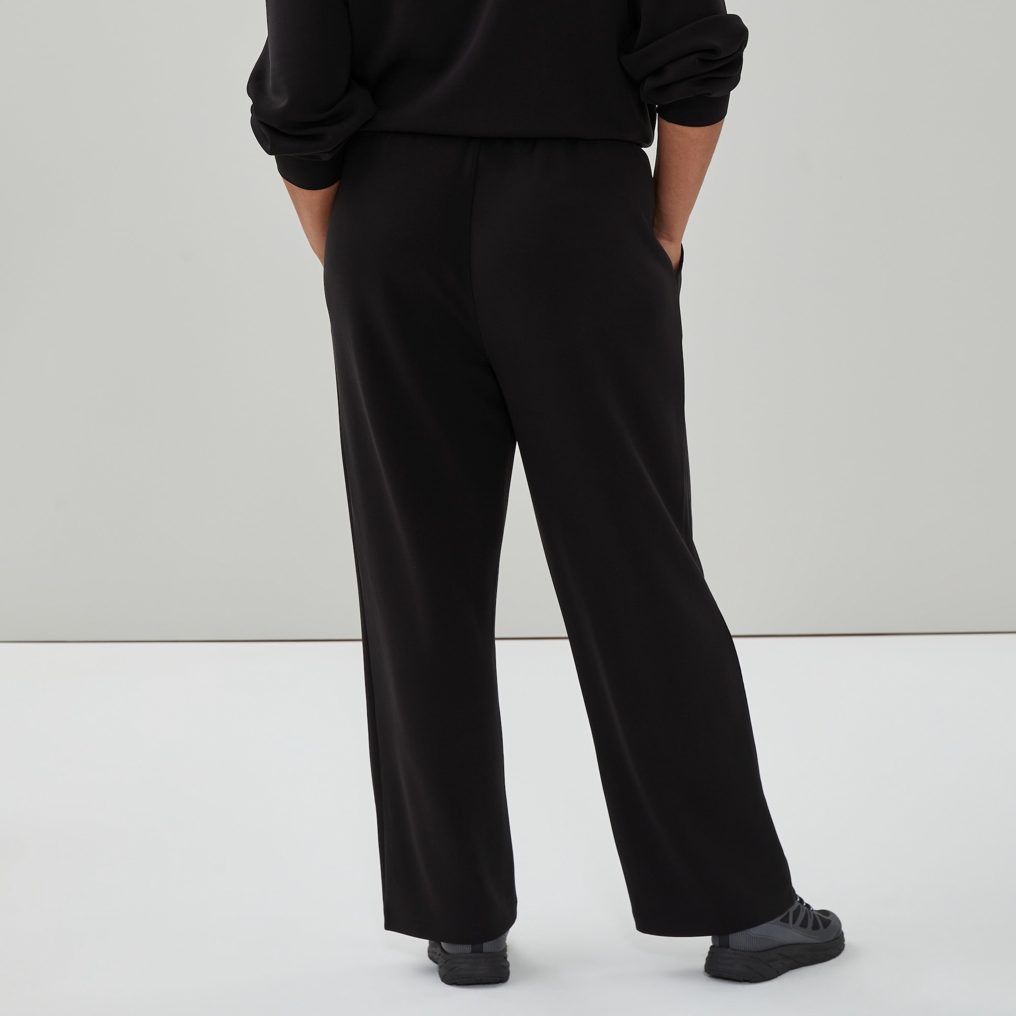 Women+ SoftWash Sweatpant