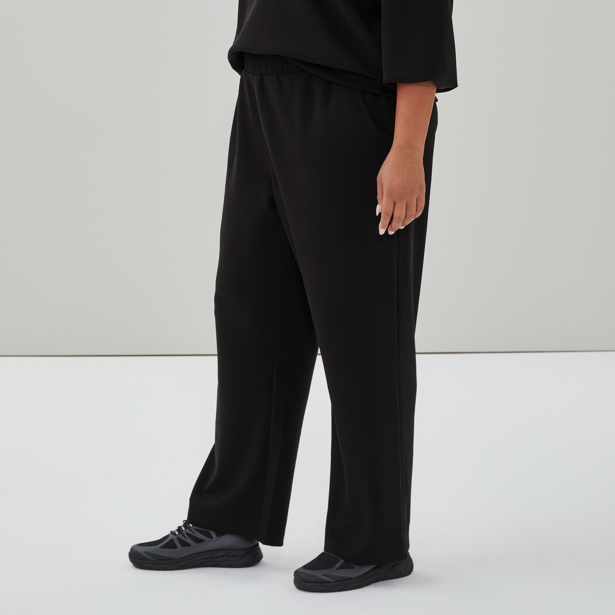 Women+ SoftWash Sweatpant