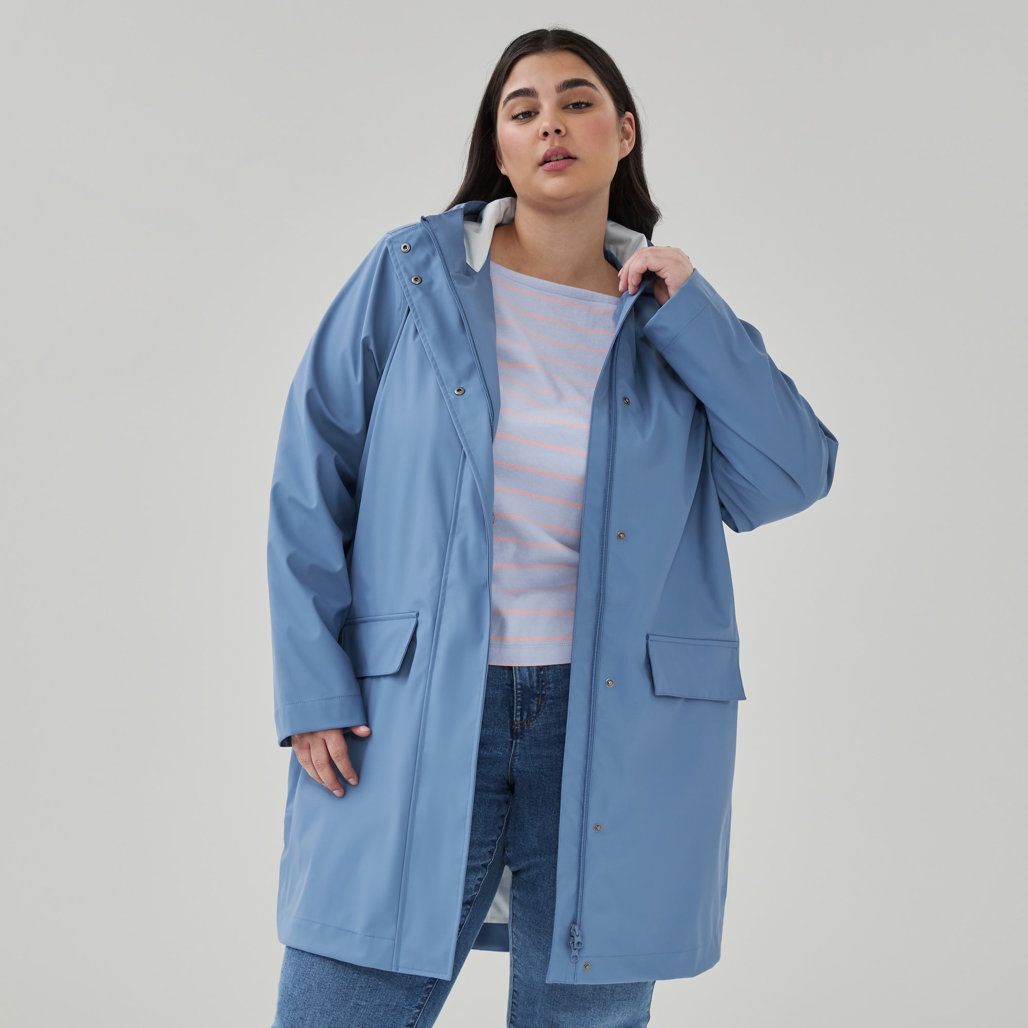 s6wp064786_dusty_blue_on_figur