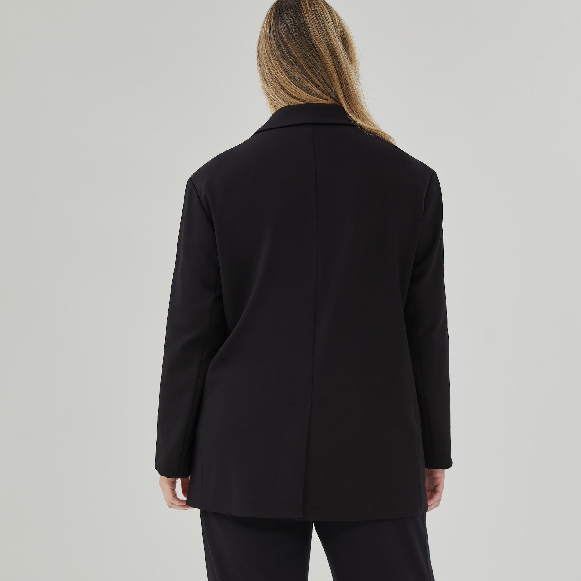 Women+ Oversized Blazer