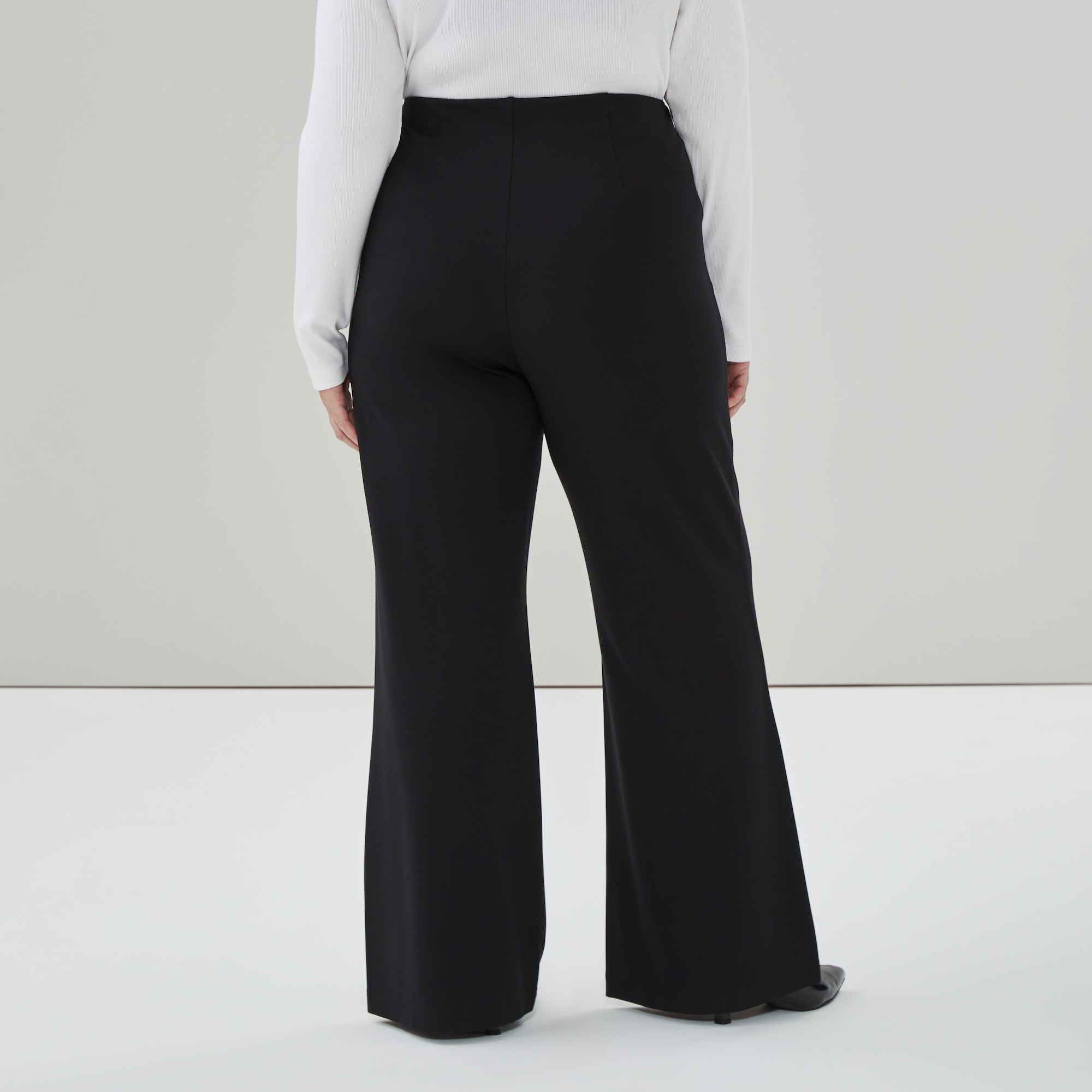 Pantalon à jambe large en point de Rome Femmes+