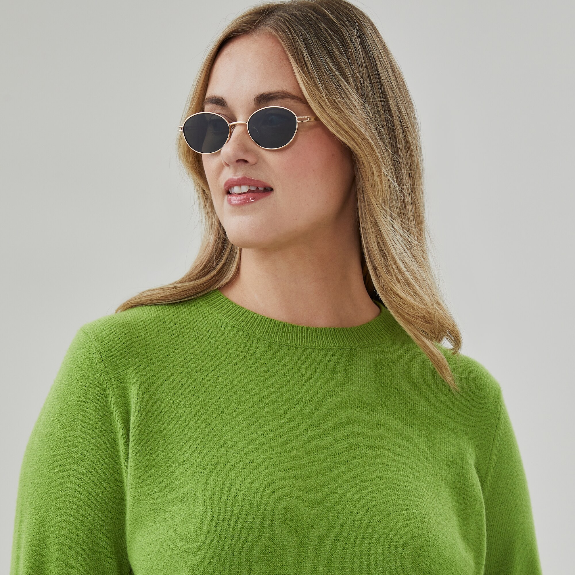 Chandail en tricot avec ourlet à volants Femmes+