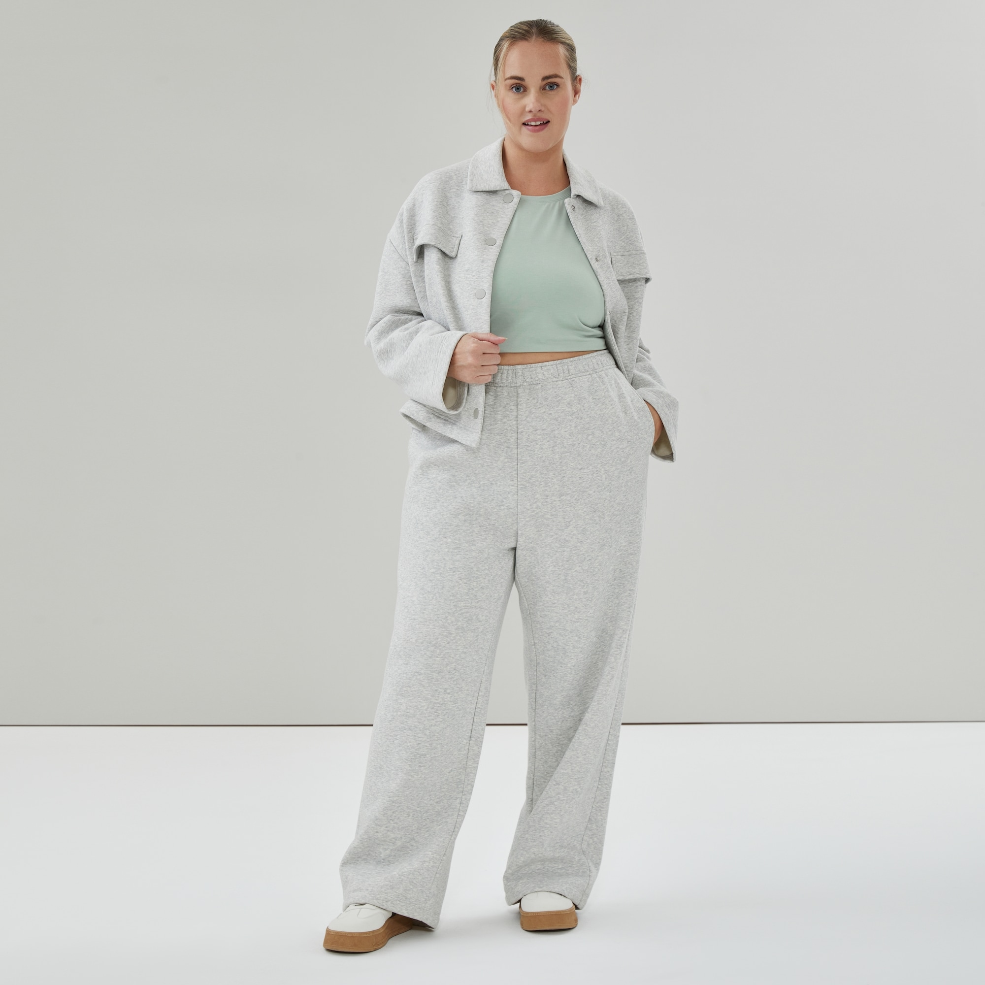 Women+ CozyFleece Straight Sweatpant