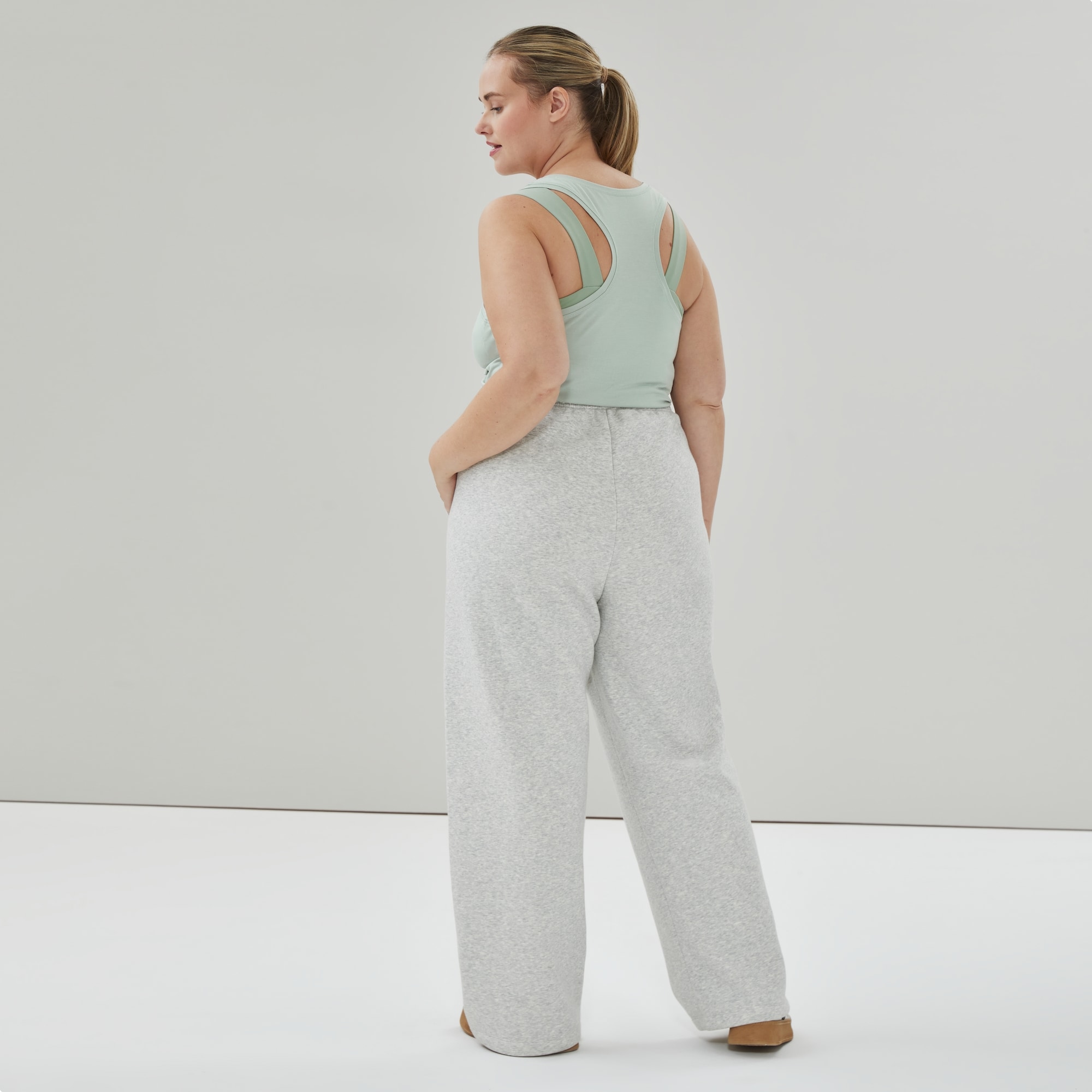 Women+ CozyFleece Straight Sweatpant