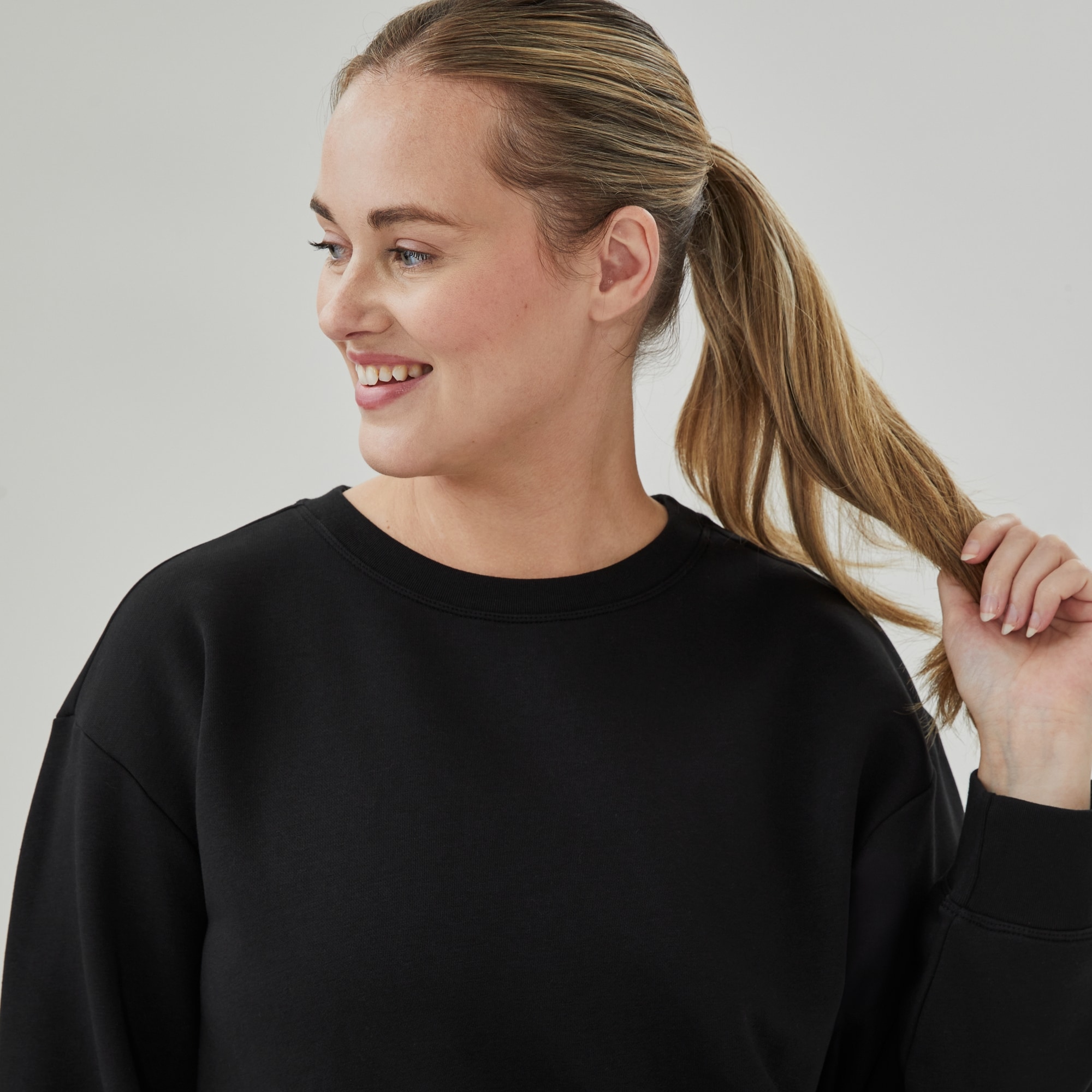 Women+ CozyFleece Crewneck Sweatshirt