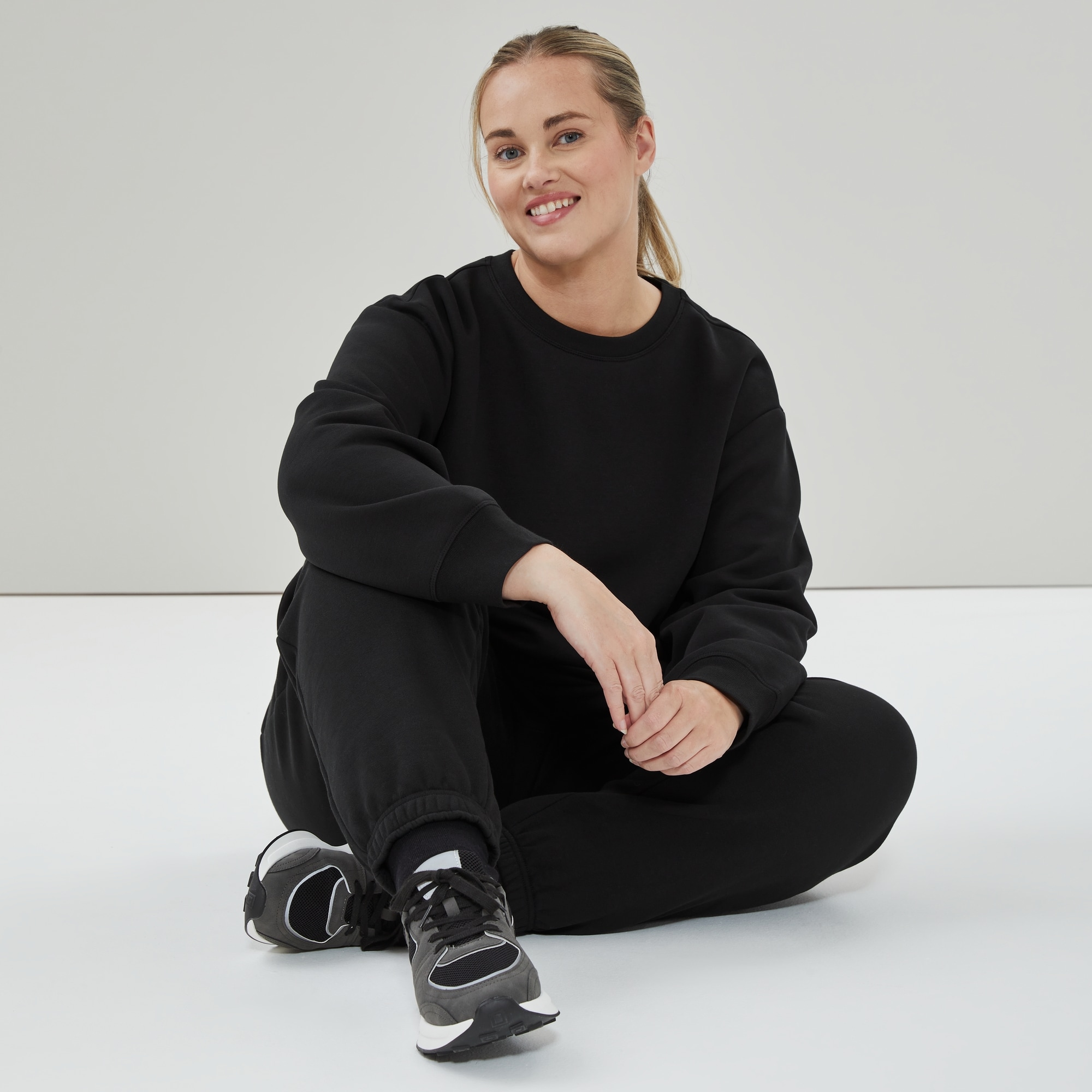 Women+ CozyFleece Crewneck Sweatshirt