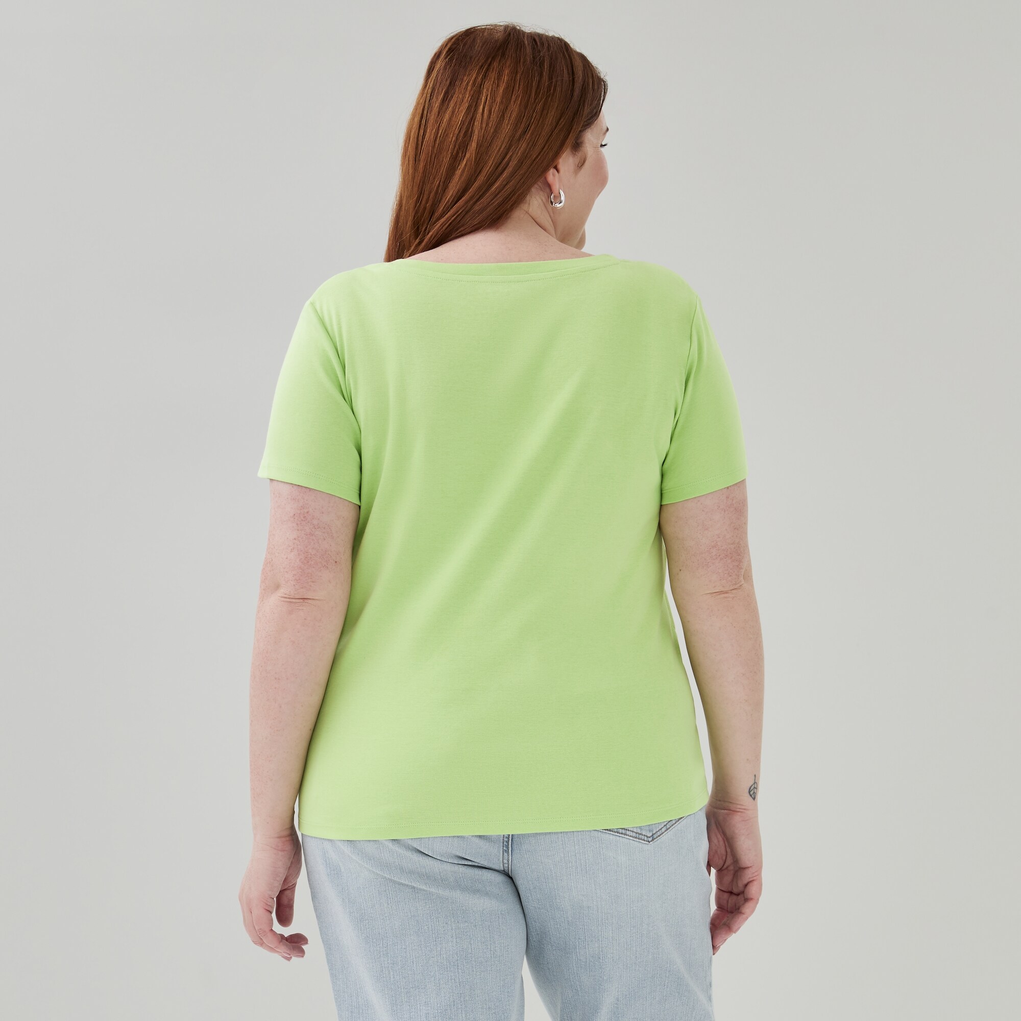 Women+ Essential Organic Cotton V-Neck T-Shirt