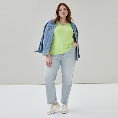 Women+ Essential Organic Cotton V-Neck T-Shirt - Light Green