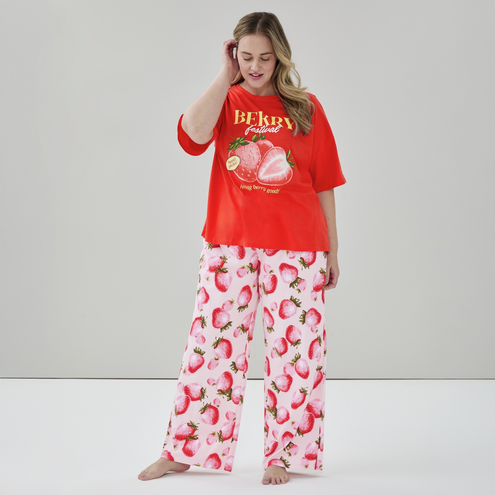 Women+ Graphic Sleep T-Shirt