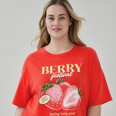 T-shirt de nuit imprimé Femmes+ - Rouge Pâle