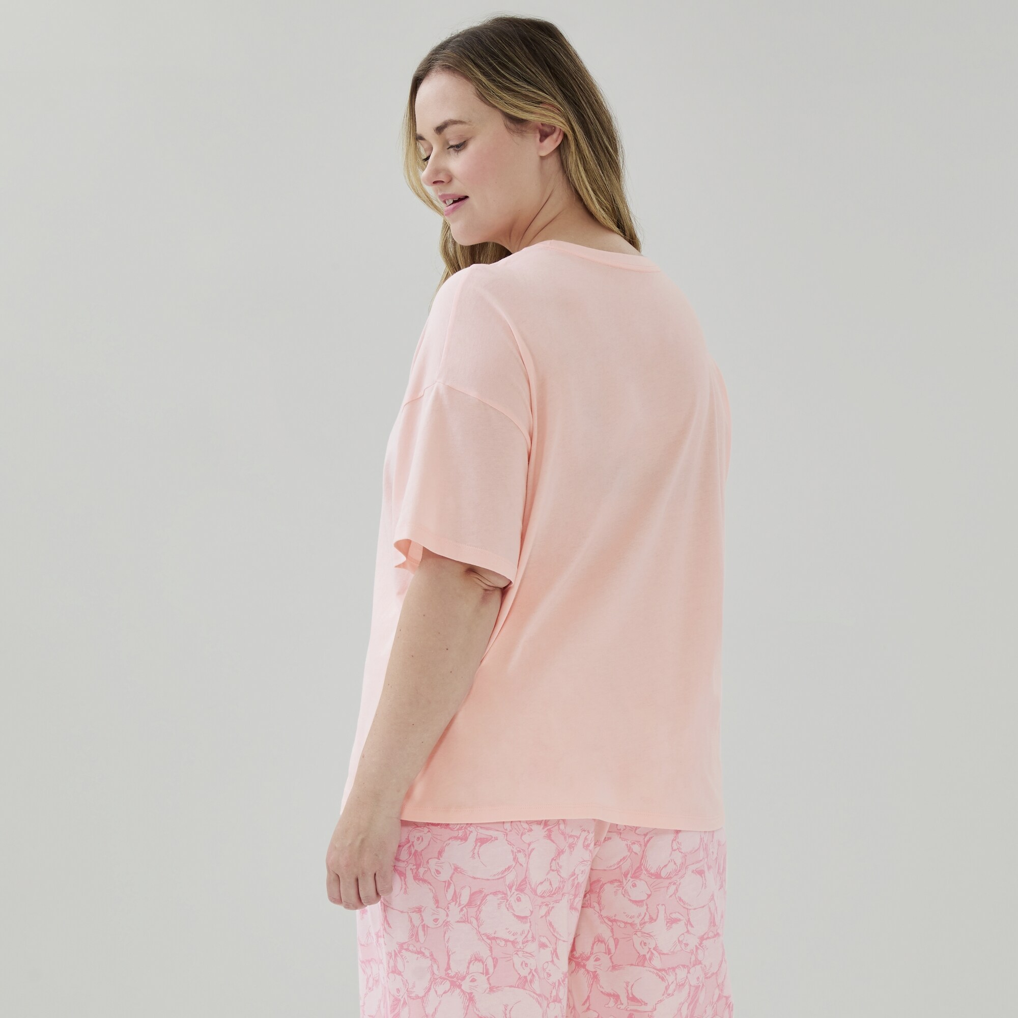 Women+ Relaxed Crewneck T-Shirt