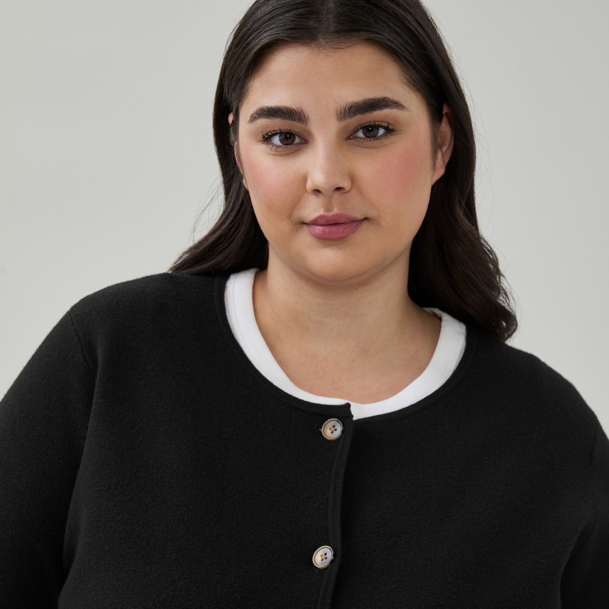 Women+ Pocket Cardigan