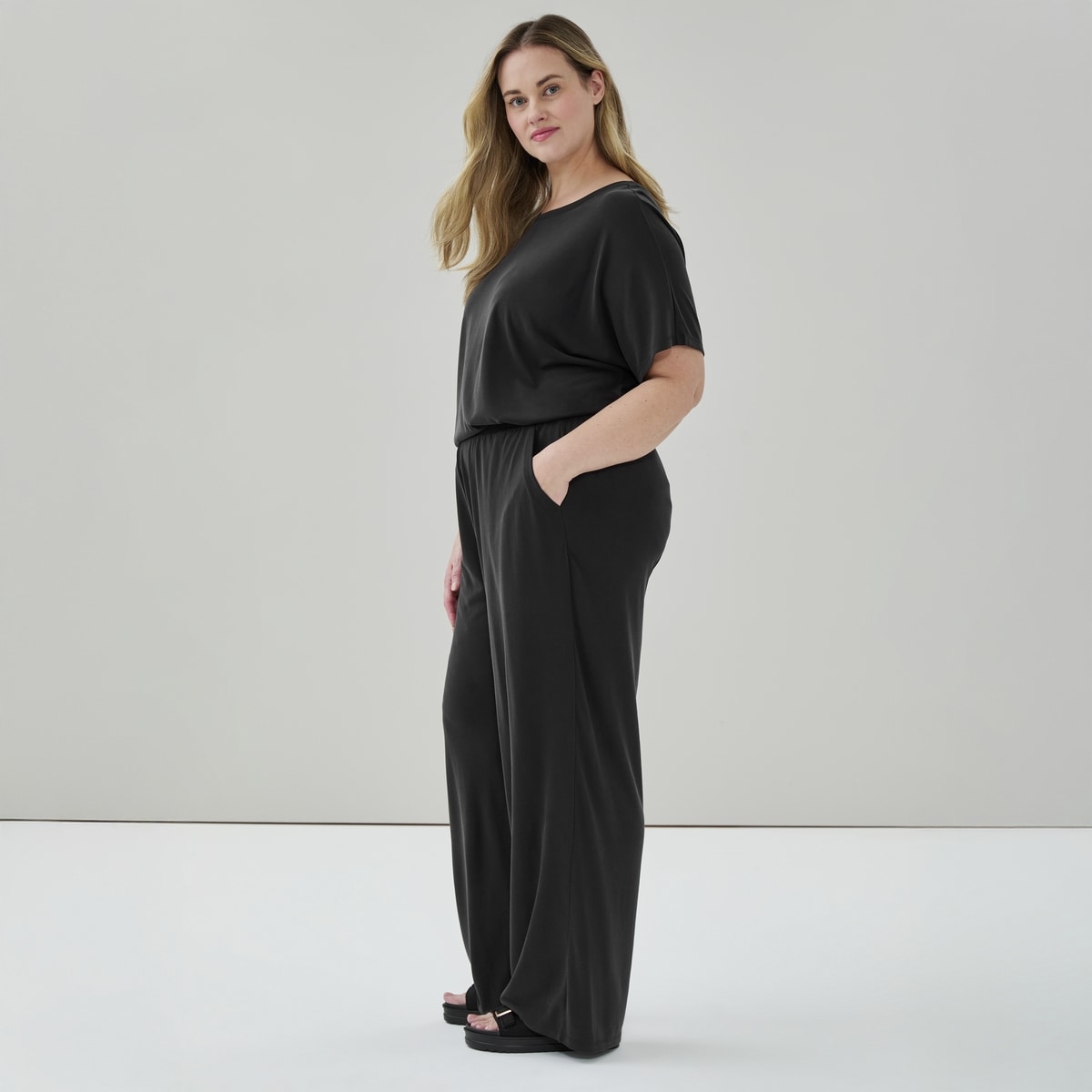 Women+ Sand Wash Wide Leg Pant - Jf Black