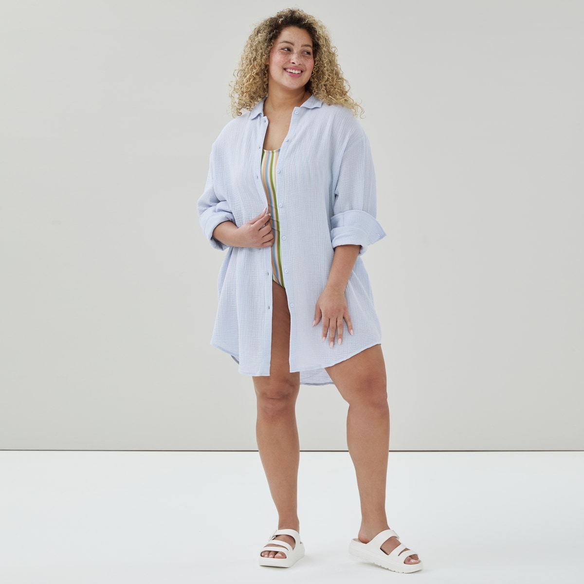 Women+ Crinkle Gauze Button-Up Tunic - Pale Blue