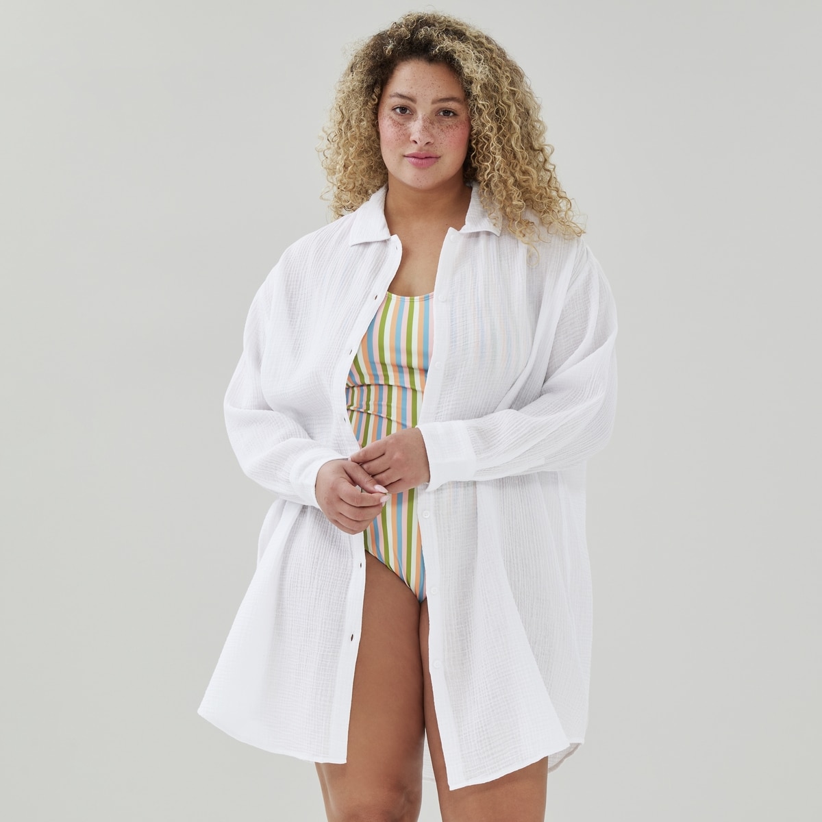 Women+ Crinkle Gauze Button-Up Tunic - White