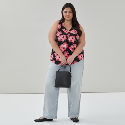 Joe Fresh Cami imprimée à col en V Femmes+ 1 ea, 29,00 $/1ch