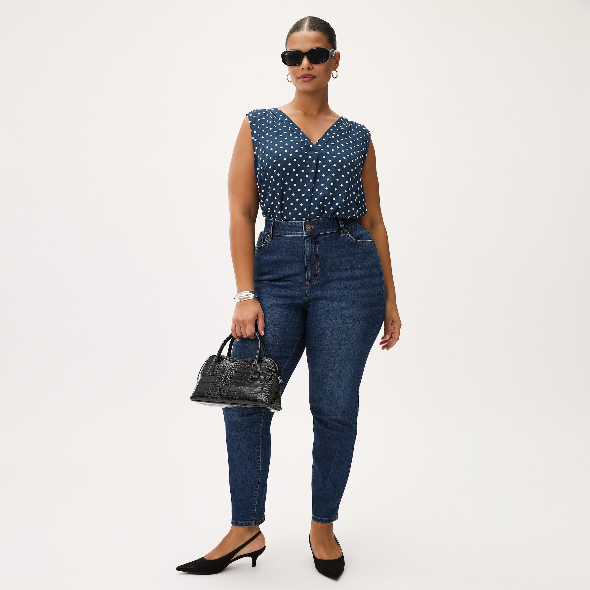 Women+ Printed V-Neck Tank Top in Navy from Joe Fresh