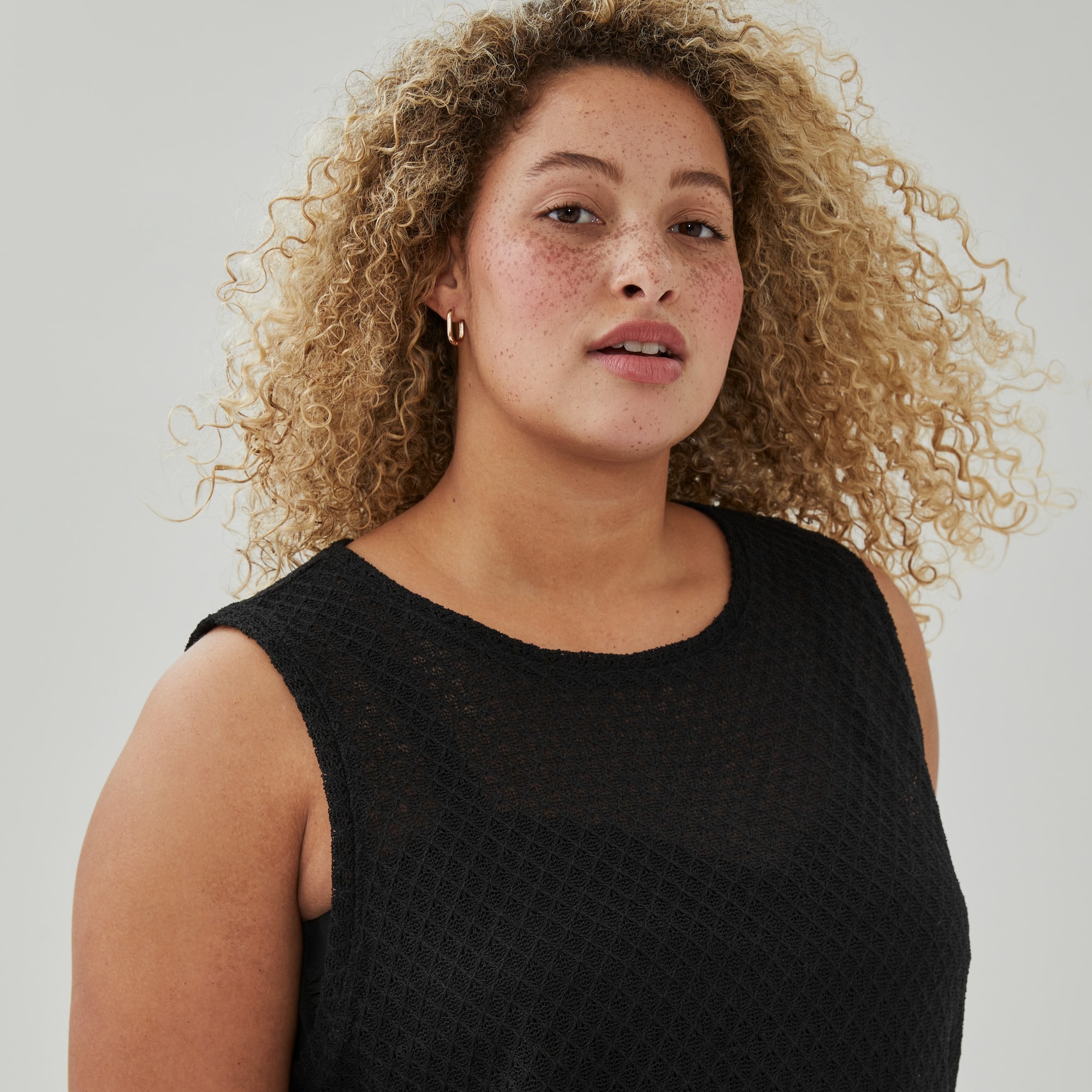 Cami cache-maillot crochetée Femmes+