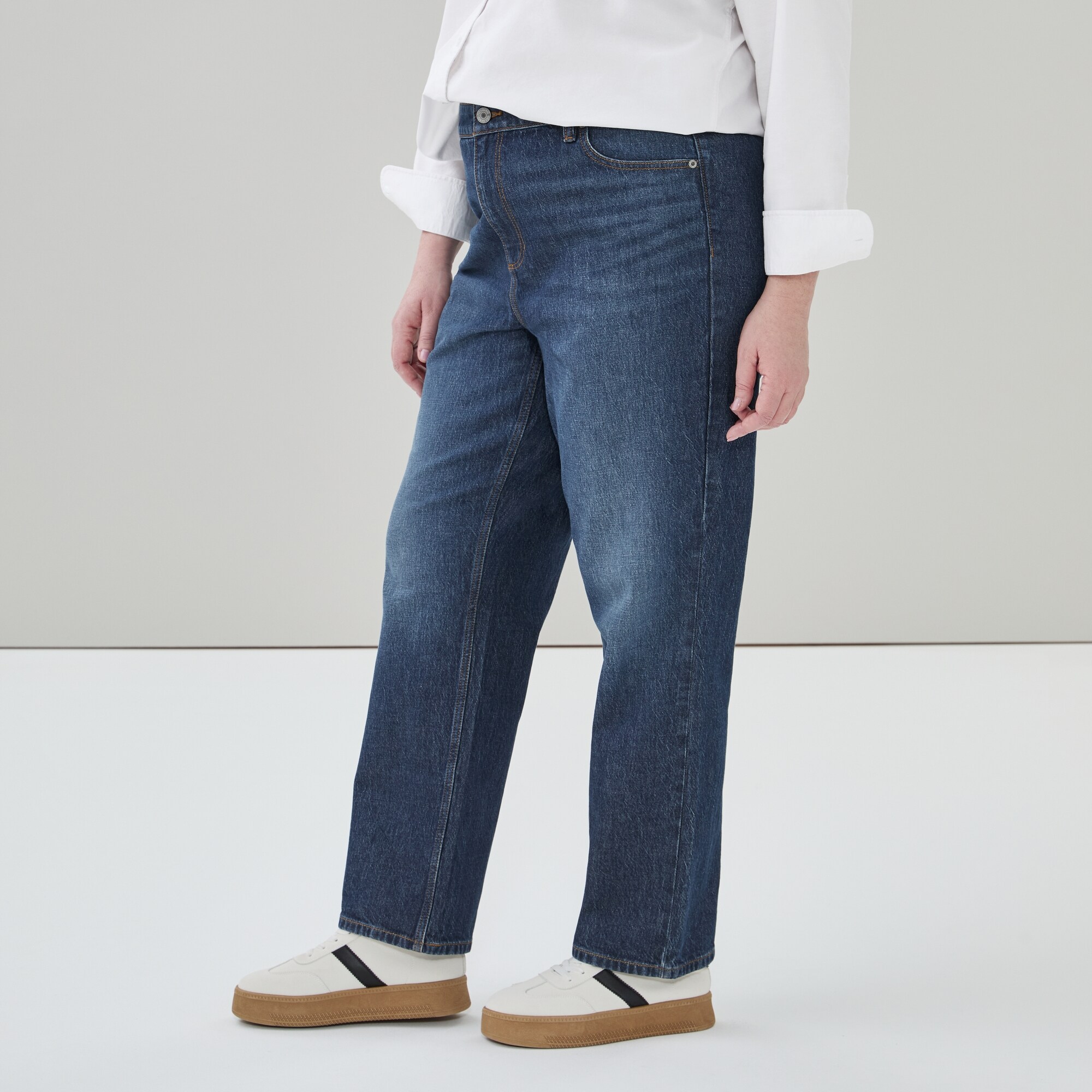 Jean étroit à jambe droite Femmes+