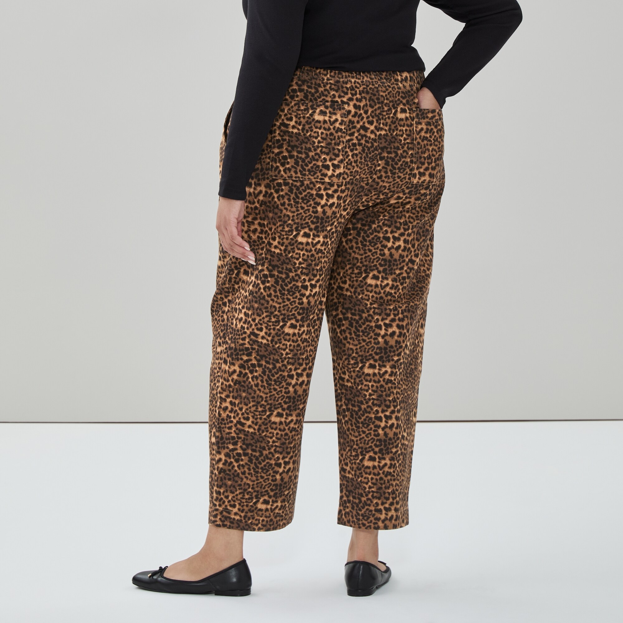 Pantalon imprimé à jambe large en sergé Femmes+