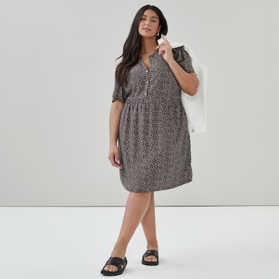Joe Fresh Women+ Flutter Sleeve Dress 1 ea, $39.00/1ea