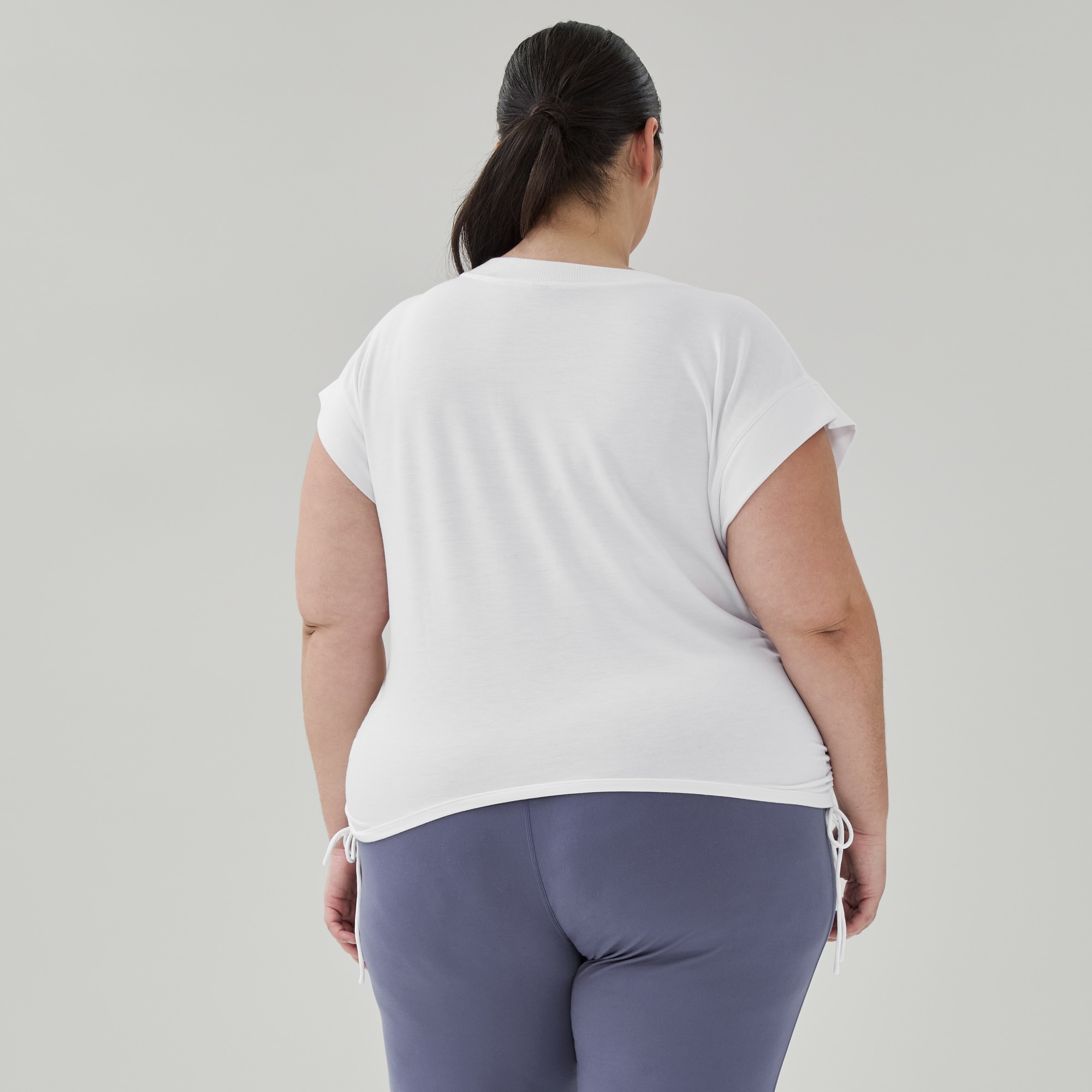 T-shirt court en micro-ratine bouclée Femmes+