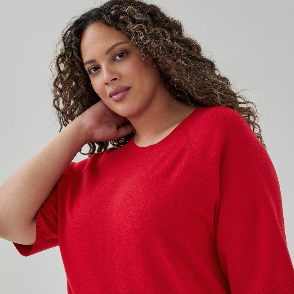 Women+ Short Sleeve Sweater - Red