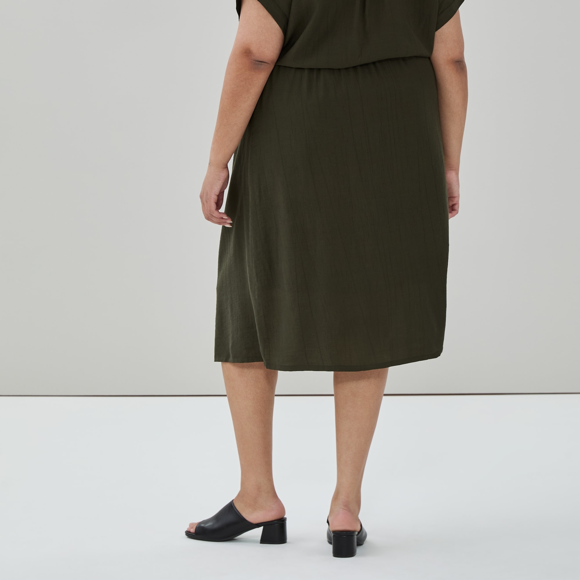 Women+ Gauze Pull-On Midi Skirt