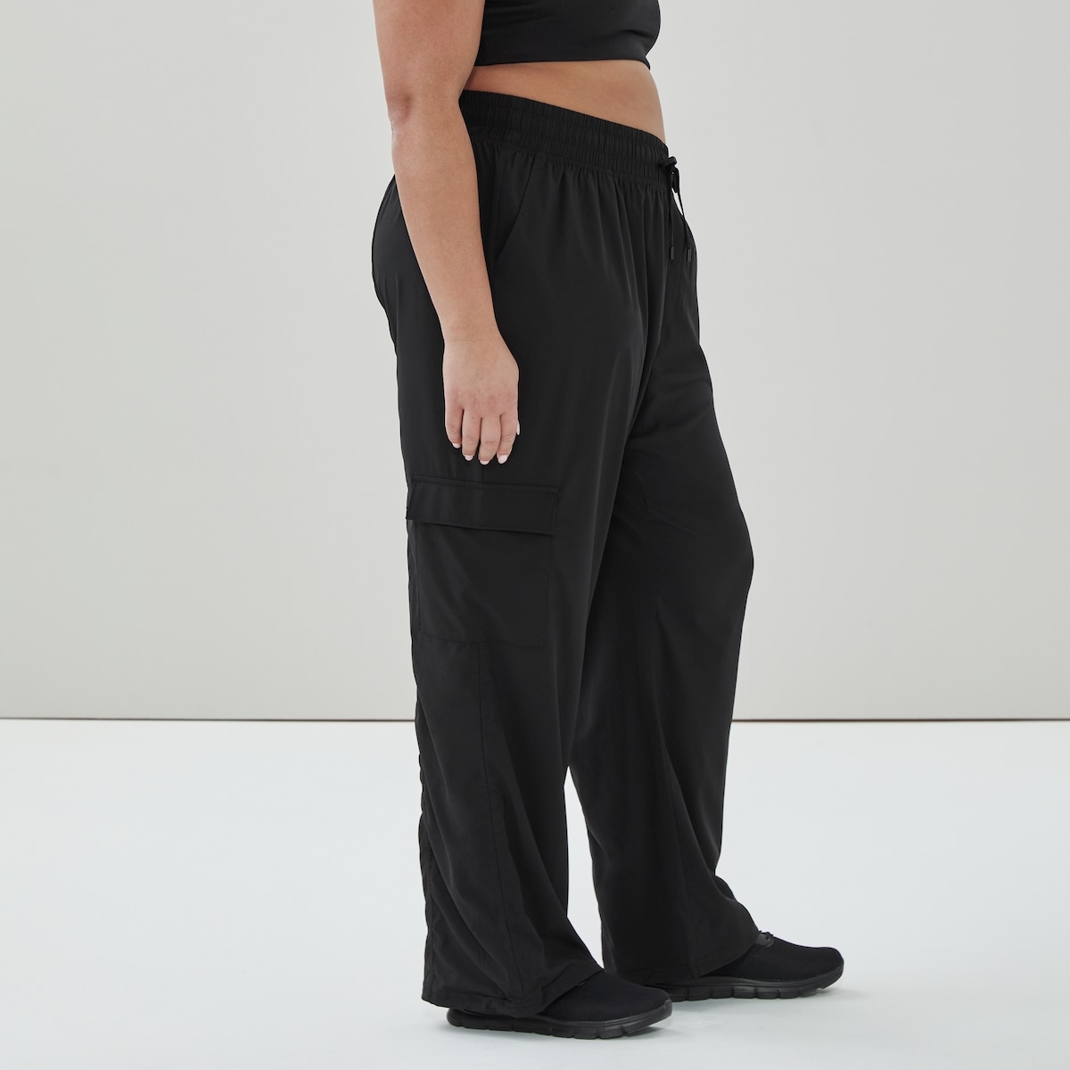 Women+ Cargo Pant - Black