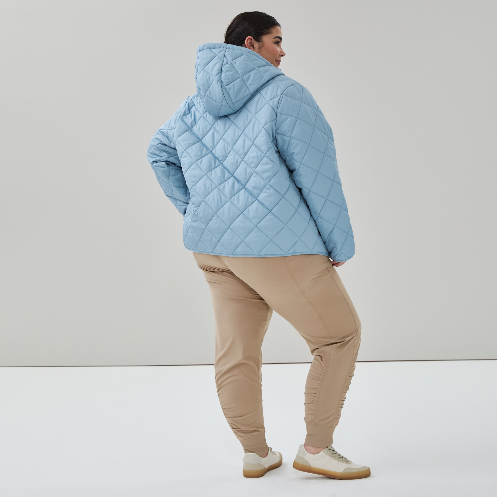 Veste matelassée à capuchon Femmes+