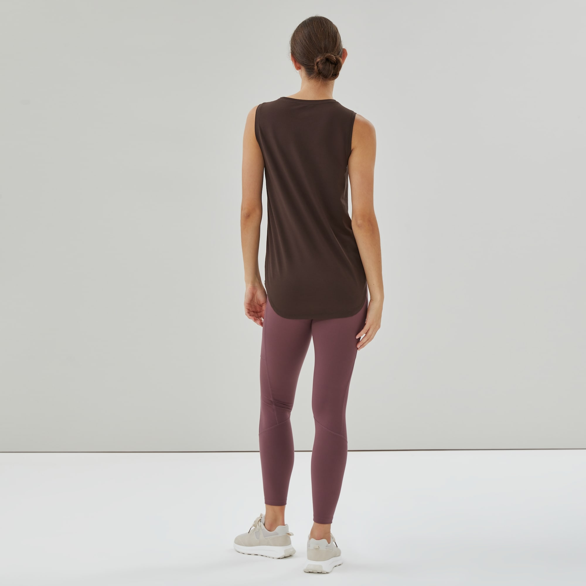 Active Moisture-Wicking Muscle Tank