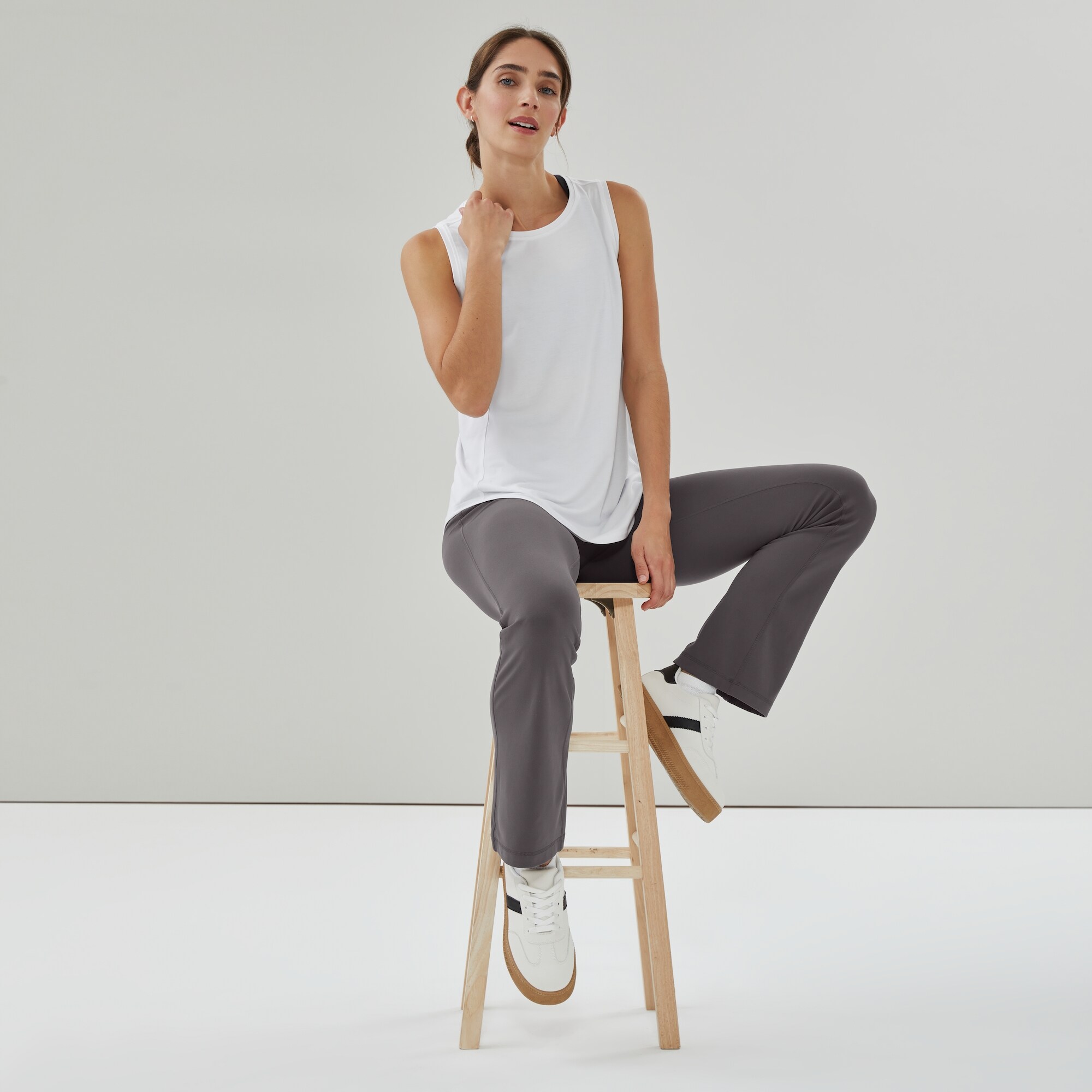 Débardeur sport évacuant l’humidité