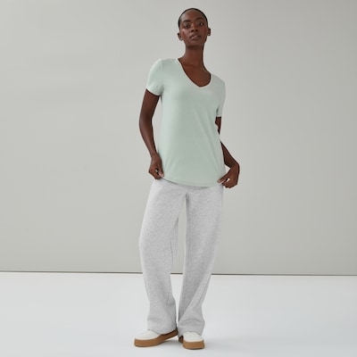 Active V-Neck T-Shirt - Light Green