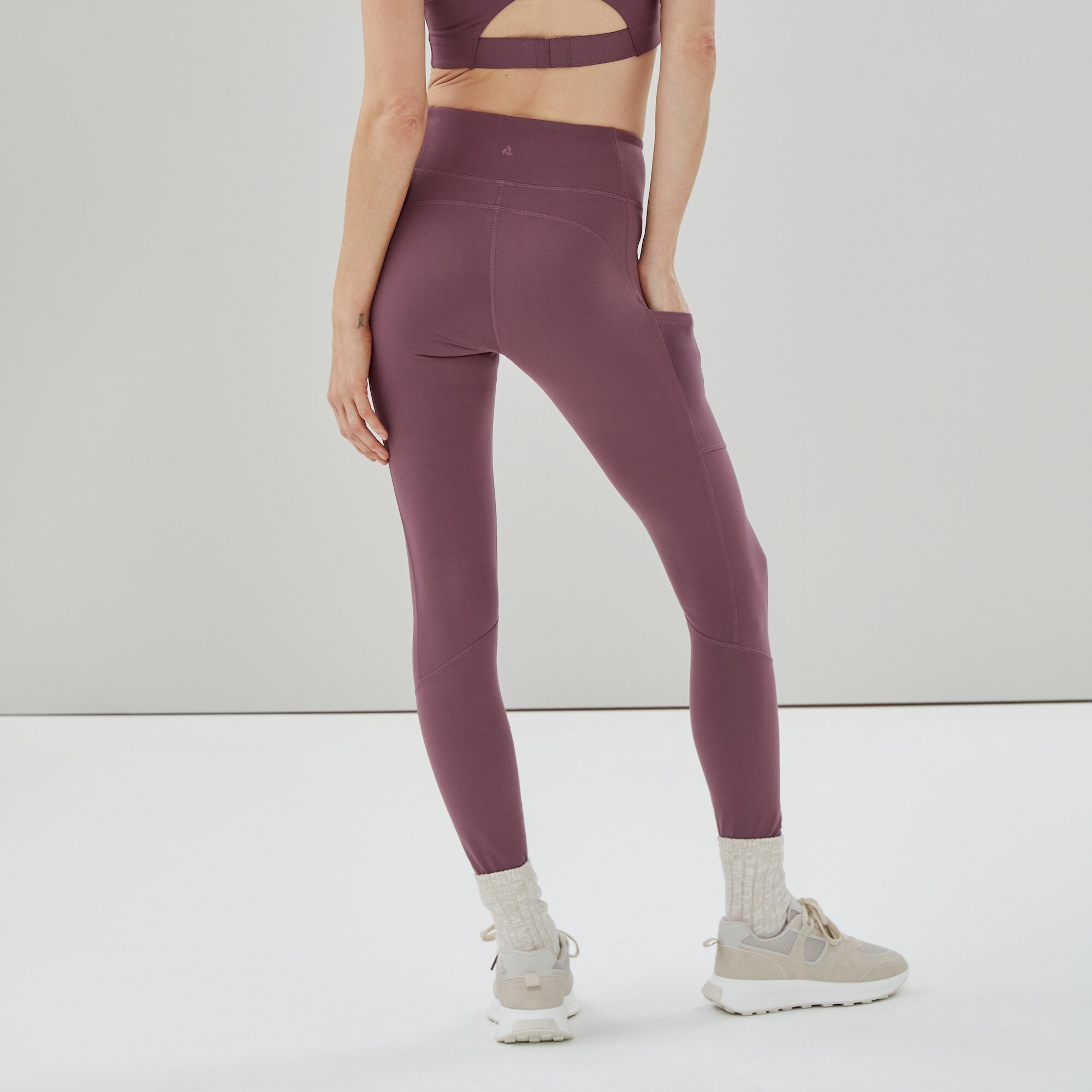 Active Momentum Cropped Legging