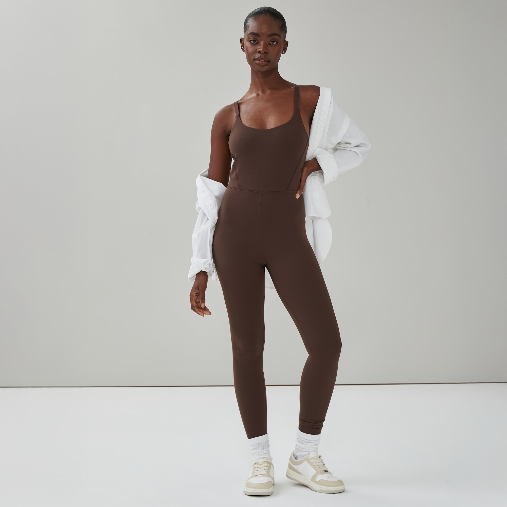 s6wr062095_dark_brown_on_figur
