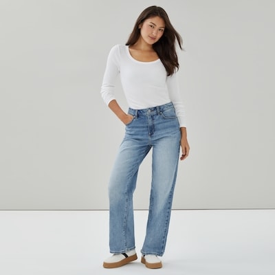 Medium Wash High Rise Wide Leg Jean - Medium Wash