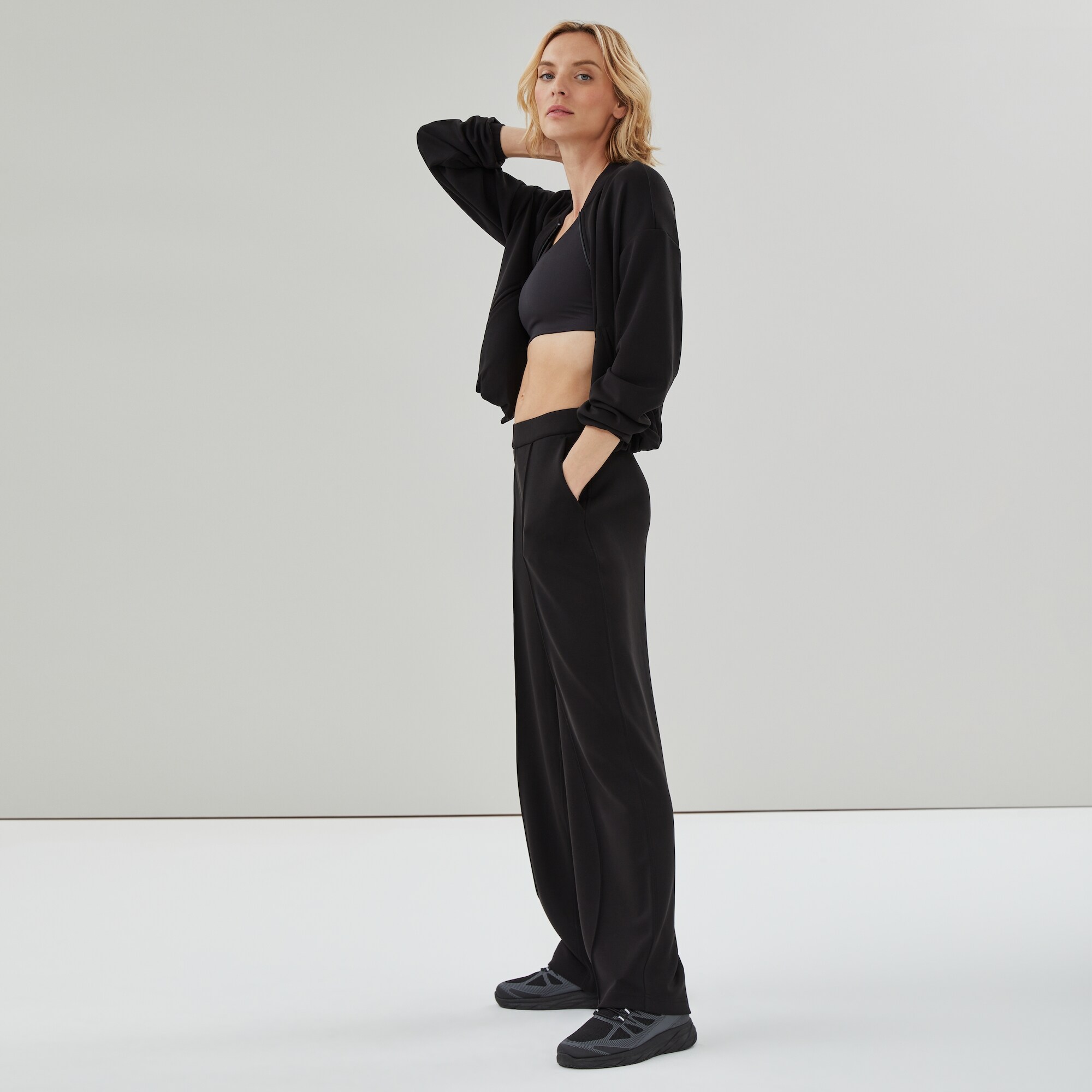 Pantalon en molleton FiniDoux à plis nervurés
