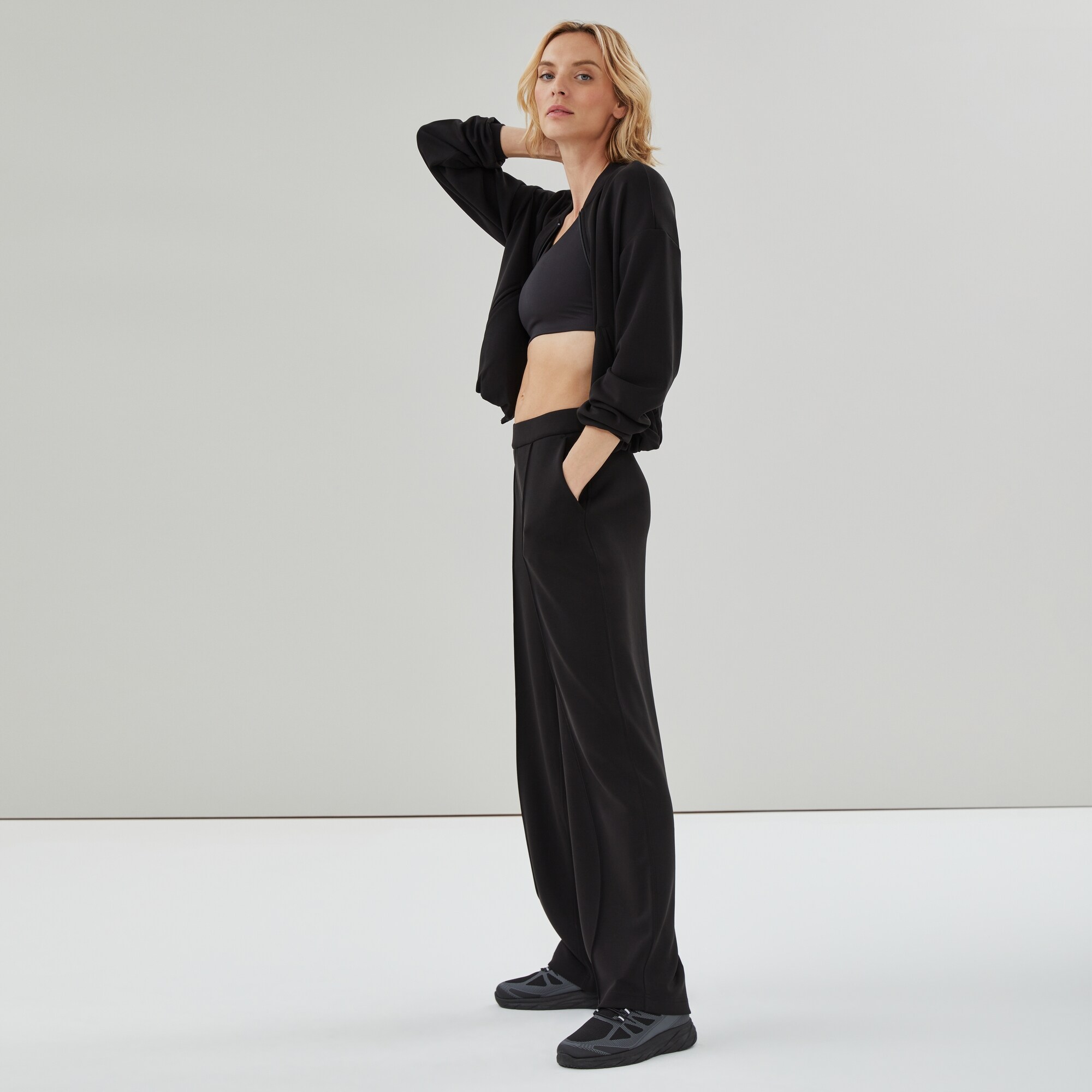 Pantalon en molleton FiniDoux à plis nervurés