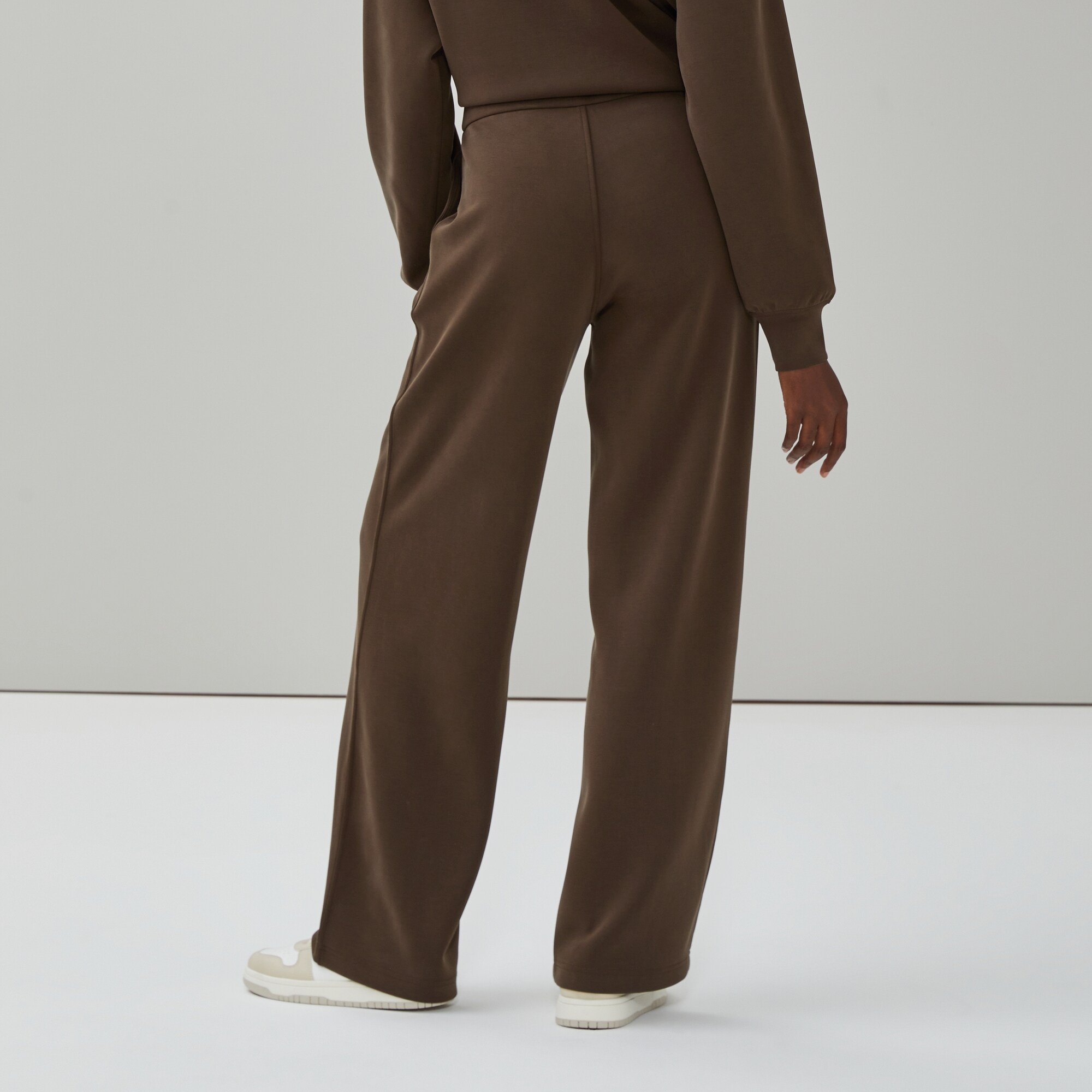 Pantalon en molleton FiniDoux à plis nervurés
