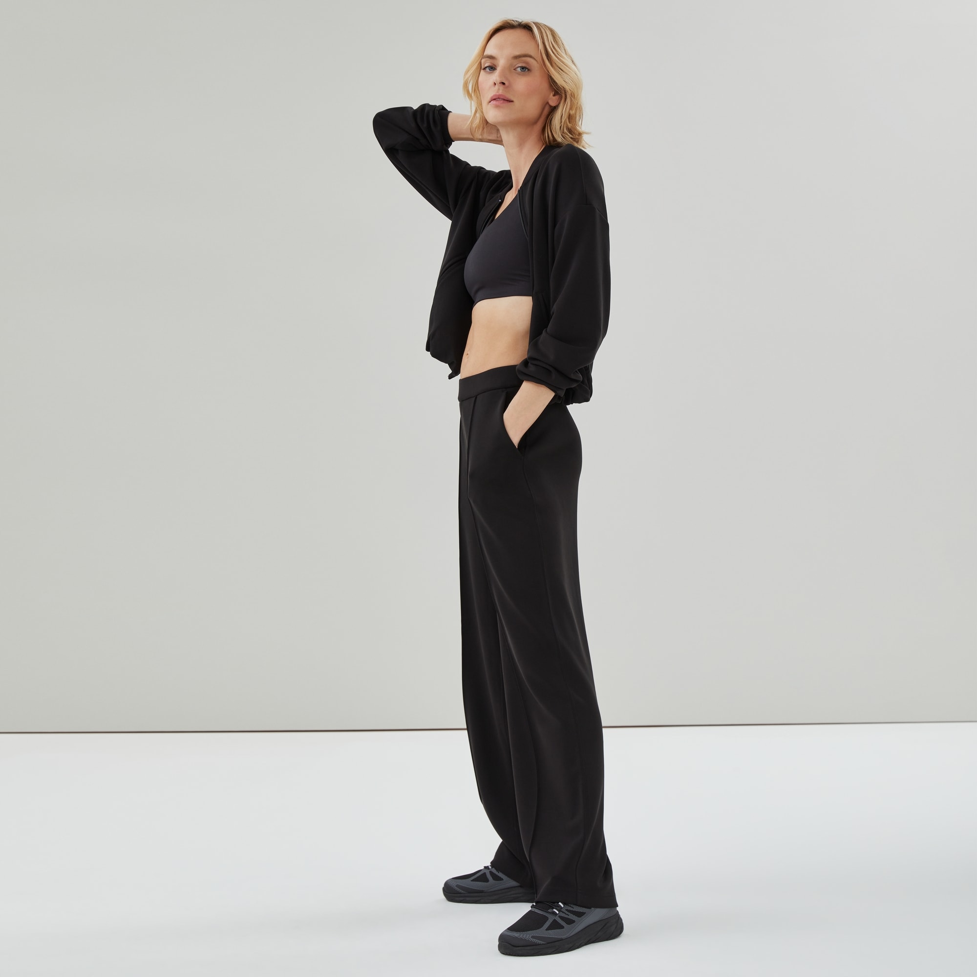 Pantalon en molleton FiniDoux à plis nervurés
