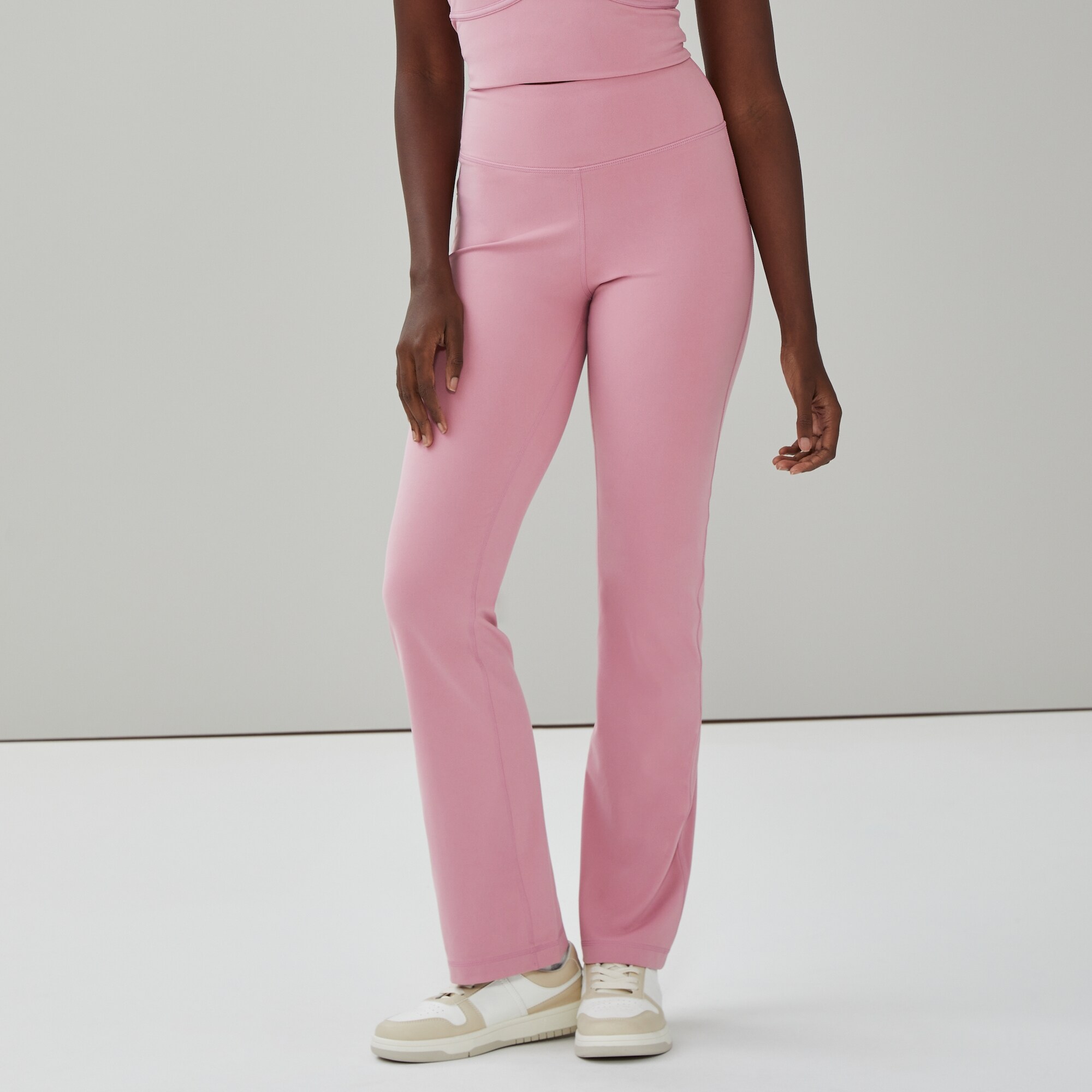 Active Balance Straight Leg Pant