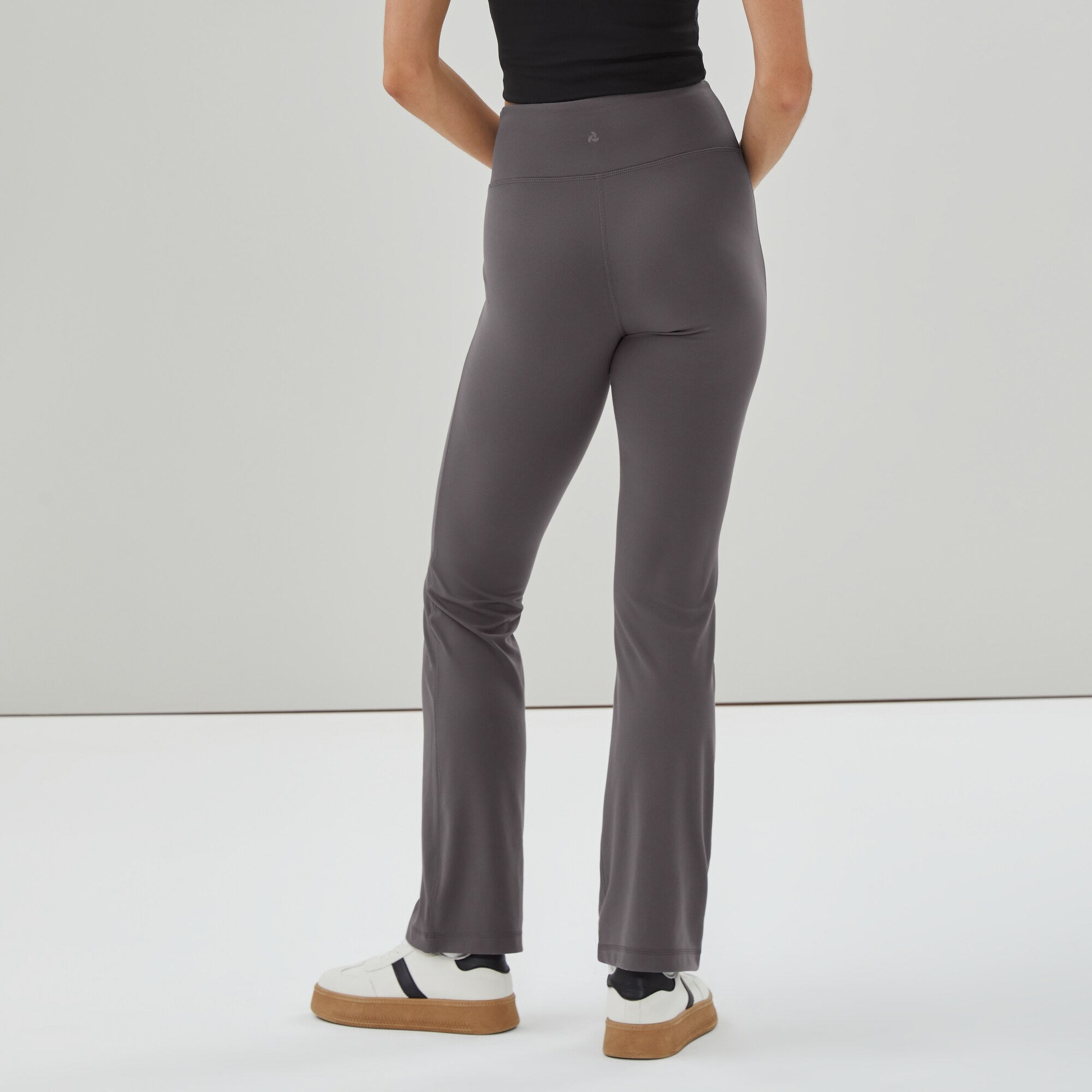 Active Balance Straight Leg Pant