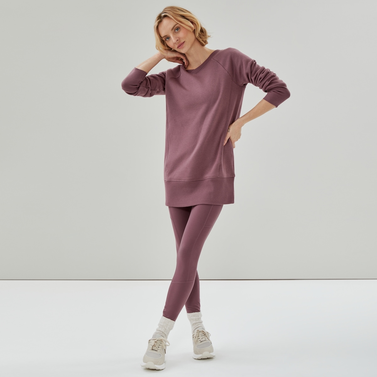 Active Fleece V-Neck Sweatshirt