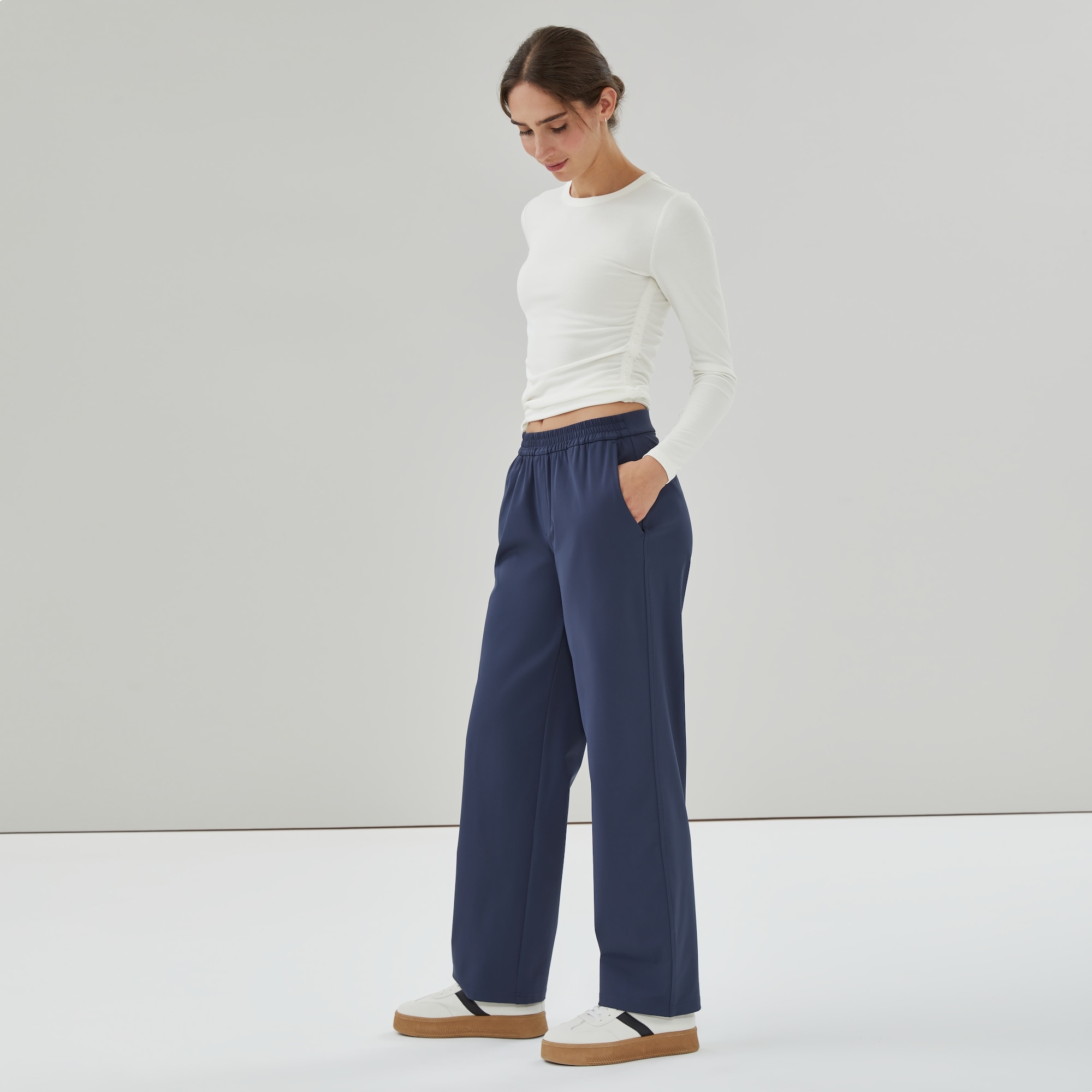 On-the-Go Wide Leg Pant in Dark Navy from Joe Fresh