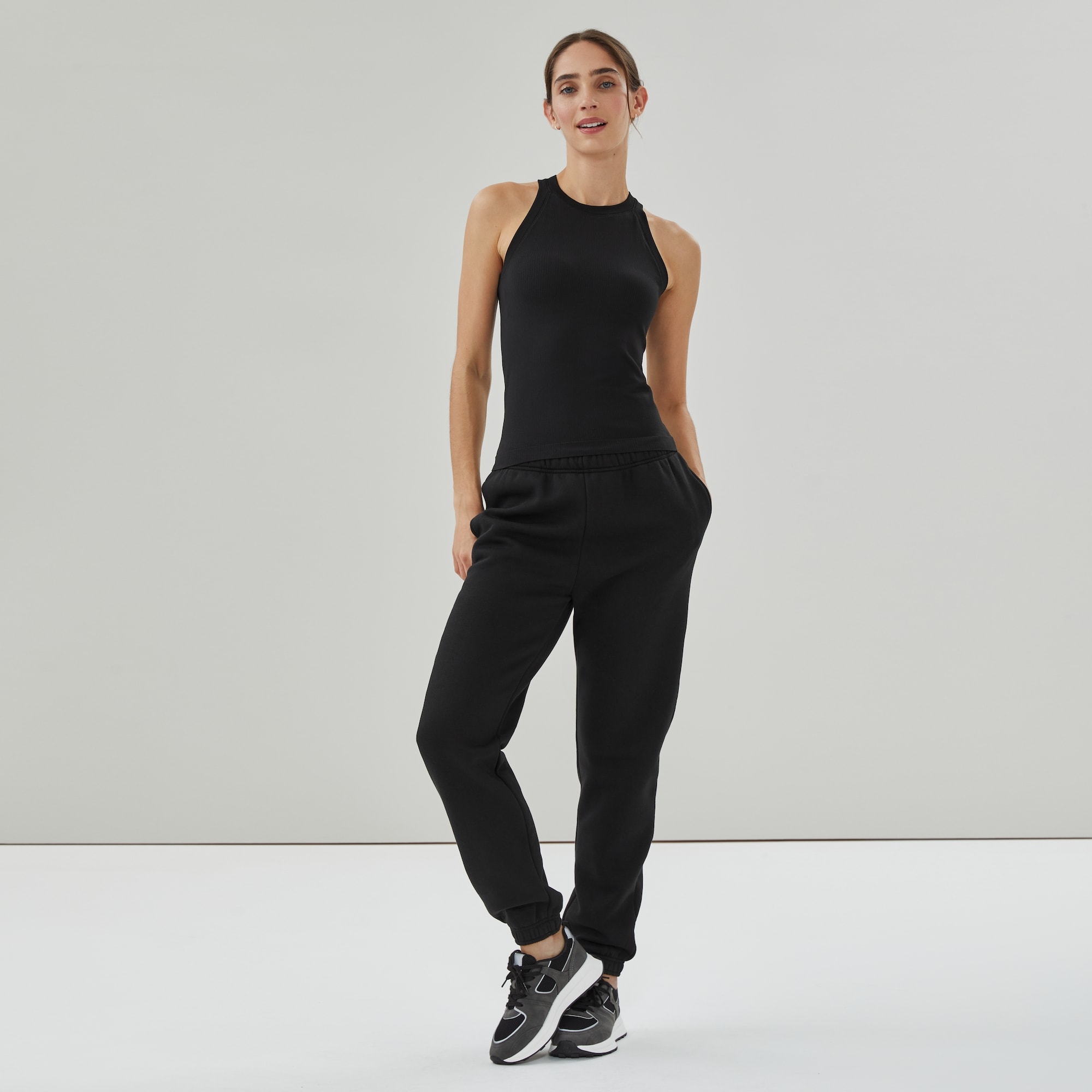 Active Seamless Tank