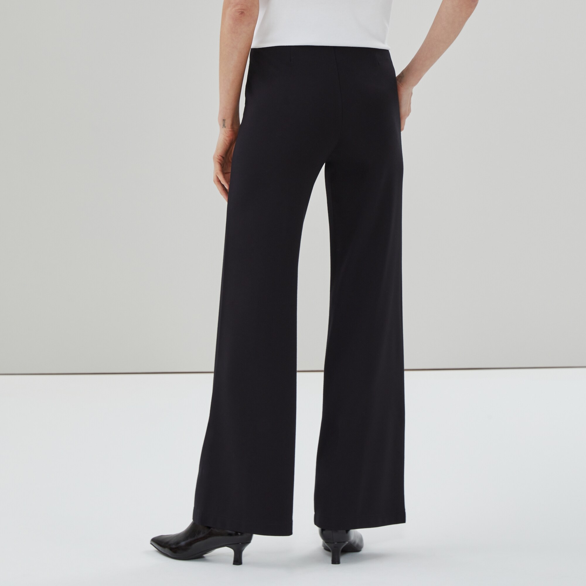 Pantalon à jambe large en point de Rome